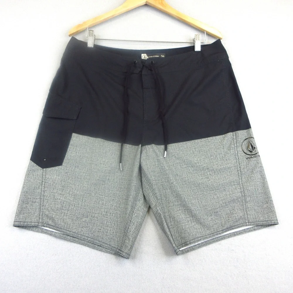 Volcom Board Shorts Men 34 Black Grey Colorblock Swim Surf Volleyball Stretch